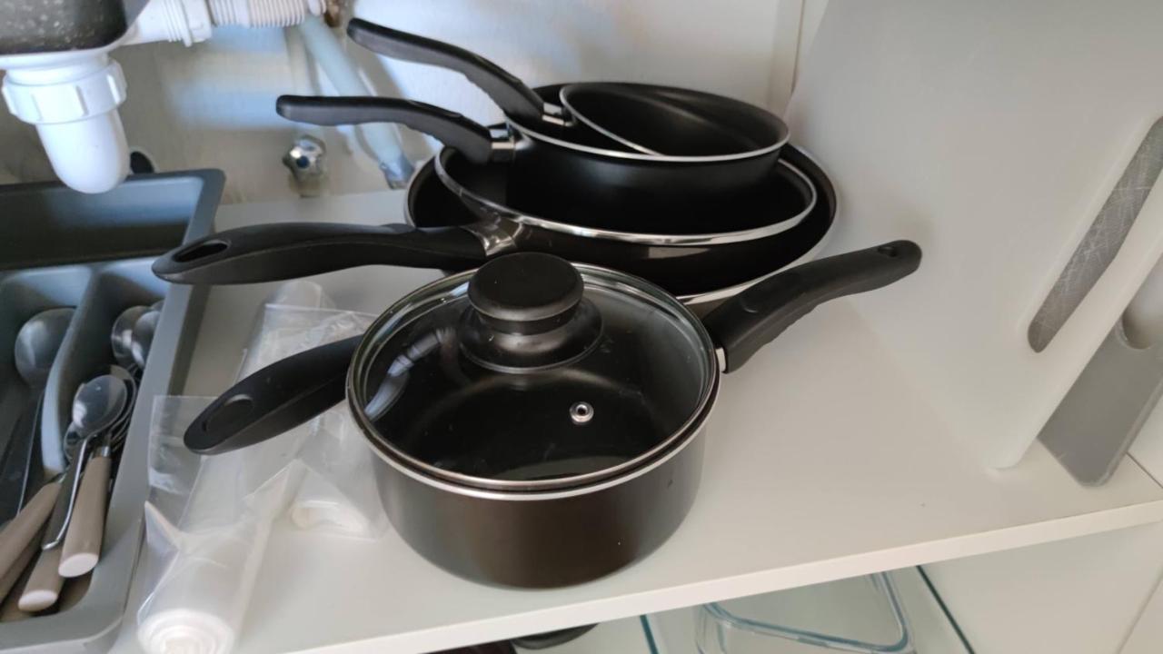 Mer, Tres Joli 2 Pieces Carnon