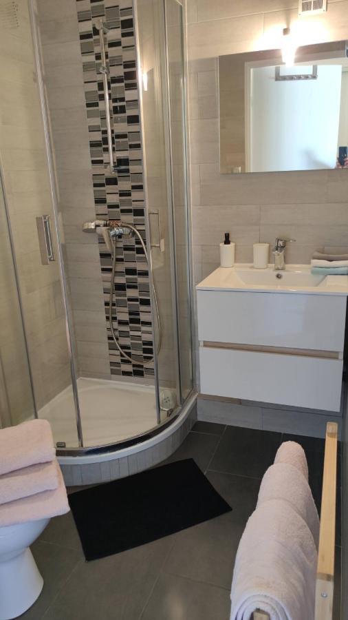 Mer, Très Joli 2 Pièces Carnon Appartement